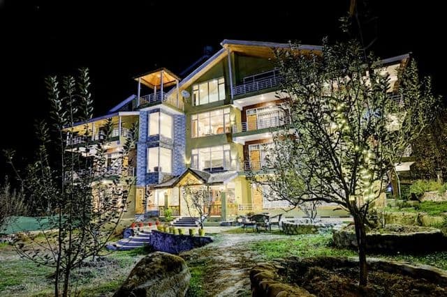 Family Suite with Apple Orchard & Mountain View/ Balcony — photo 9