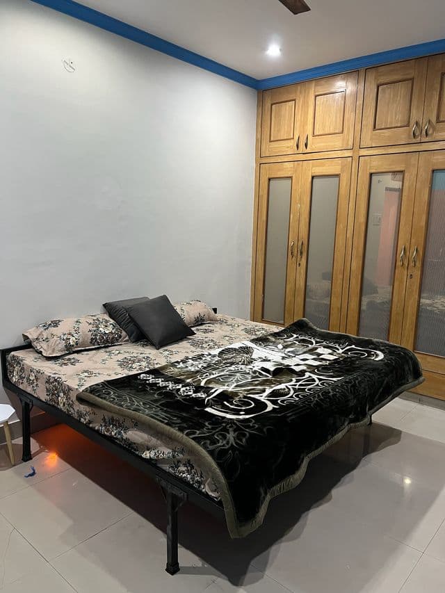 Peaceful luxury stay in a huge house.  — photo 18