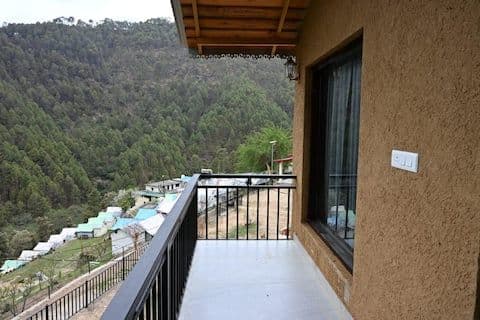 Premium Mud Cottage Room — photo 15
