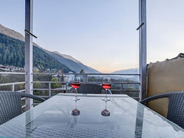 Family Suite with Apple Orchard & Mountain View/ Balcony — photo 13