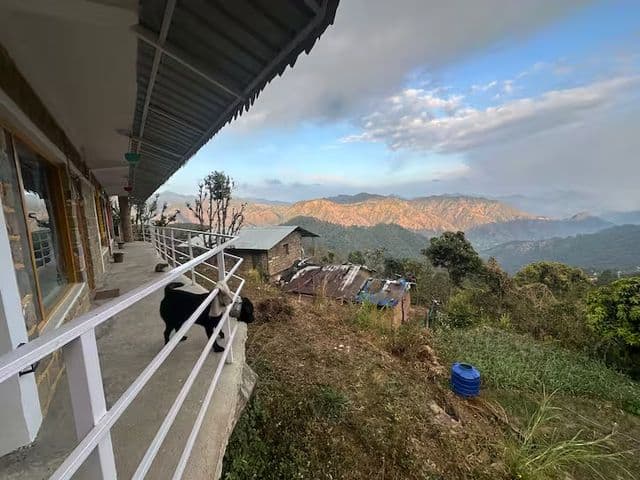 Hilltop Cottage near Nainital with amazing views — photo 7