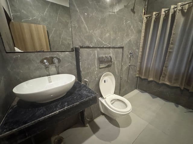 Hotel shiv inn by T&M hotels — photo 7