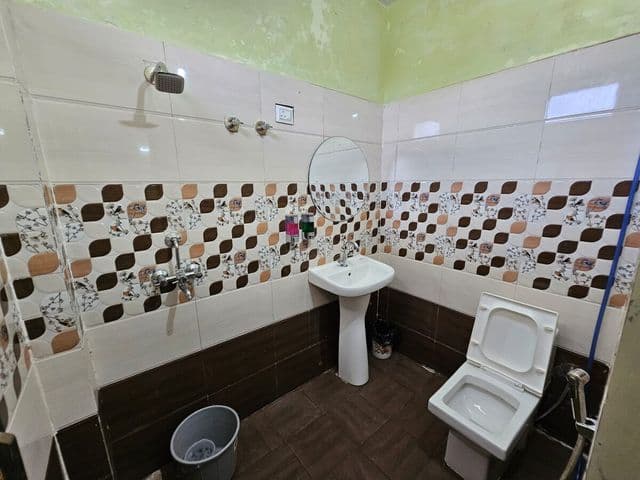 3 BHK in Krishna Nagar Lucknow  — photo 26
