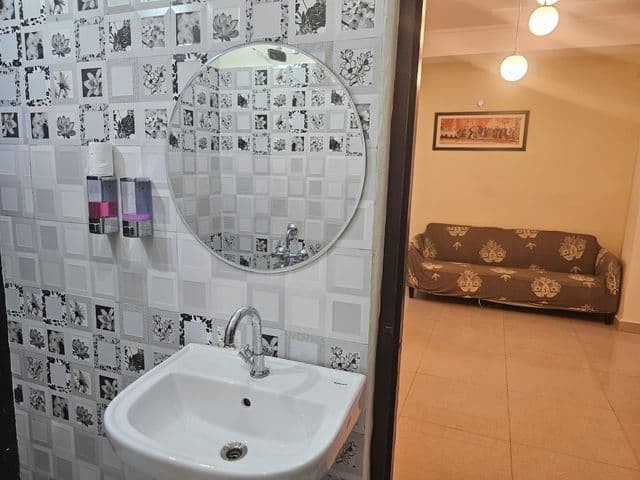 6 BHK in Krishna Nagar Lucknow — photo 39