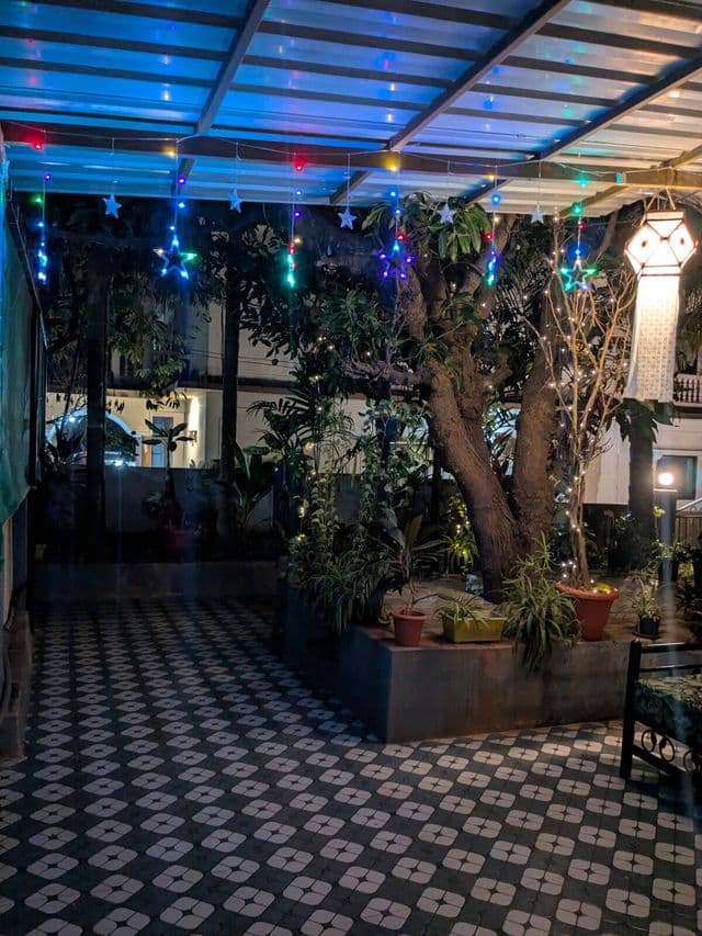 Shivakrupa Guest House Prime Location + Parking  — photo 17