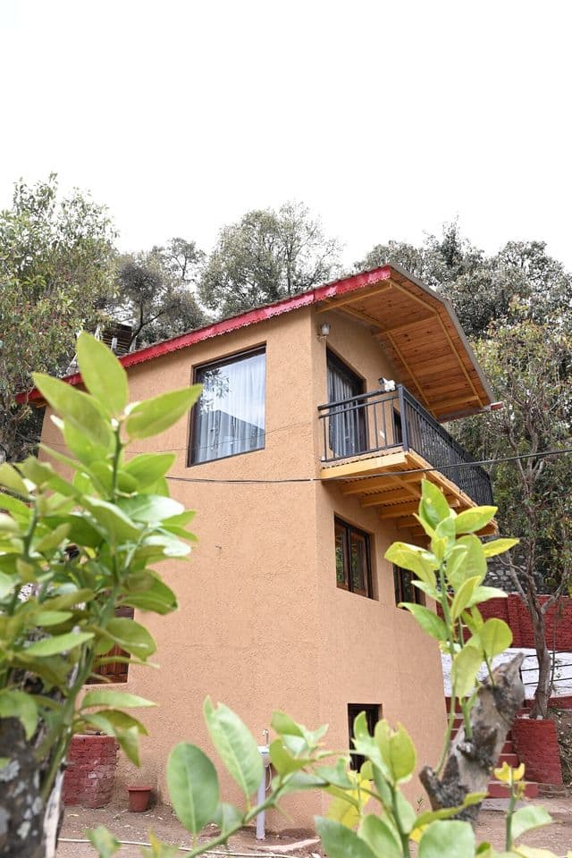 Premium Mud Cottage Room — photo 16