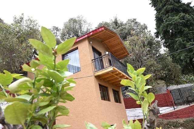 Premium Mud Cottage Room — photo 17