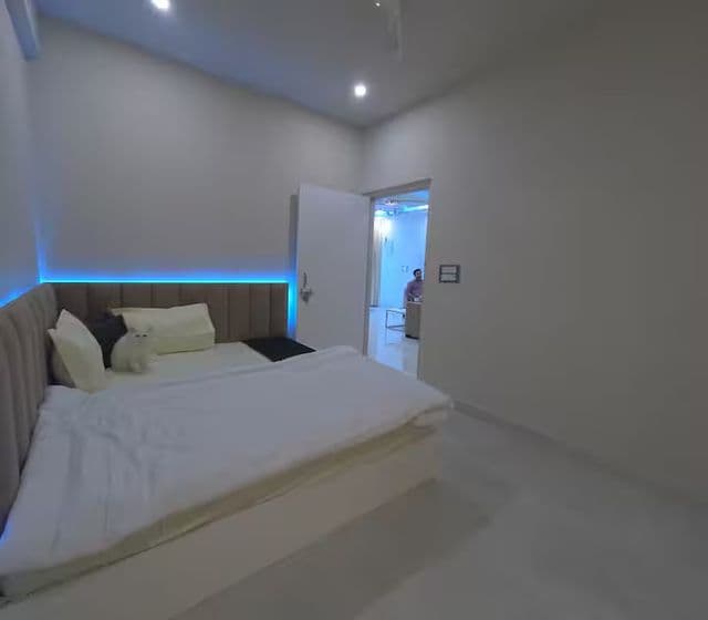 O2 stay 02 | luxury 3 BHK Flat | mountain view — photo 7