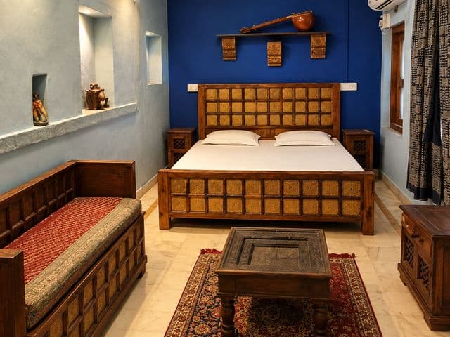 Heritage Room in Yogi Guest House — photo 2