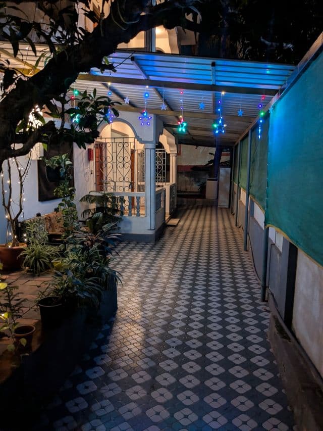 Shivakrupa Guest House Prime Location + Parking  — photo 12