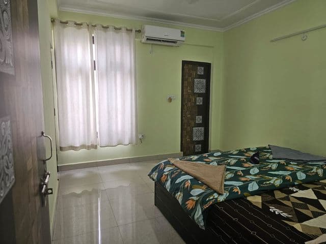 6 BHK in Krishna Nagar Lucknow — photo 25