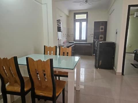 2 BHK in Krishna Nagar Lucknow  — photo 8