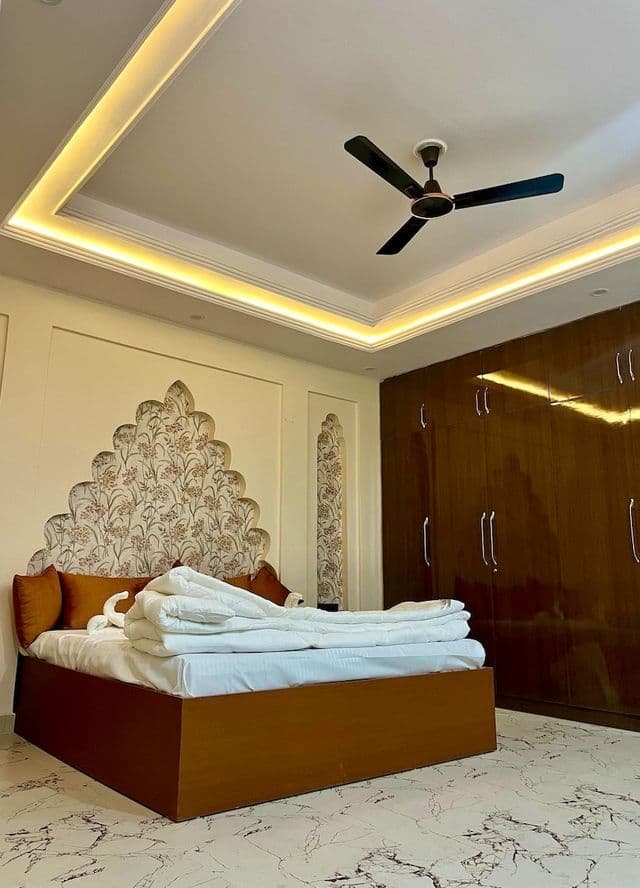 SkySuite.lux – Luxury 3BHK Private Pool Penthouse in Lucknow — photo 9