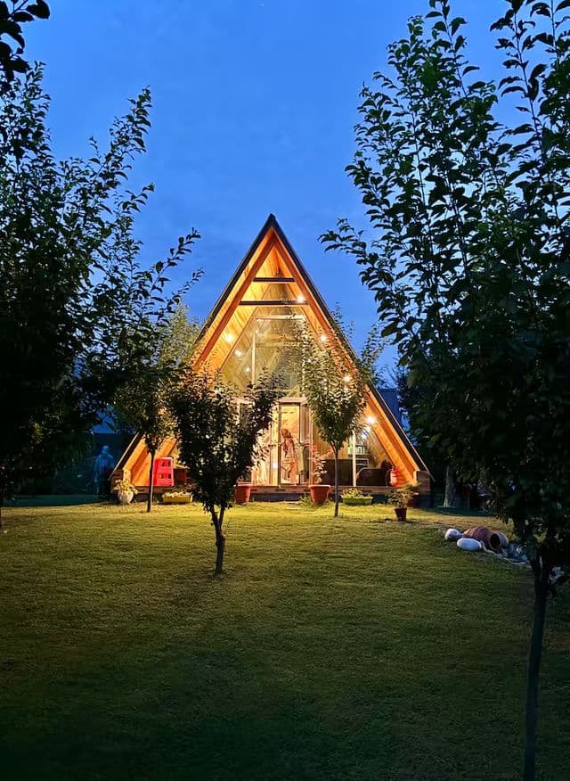 Villa Cottage — photo 1