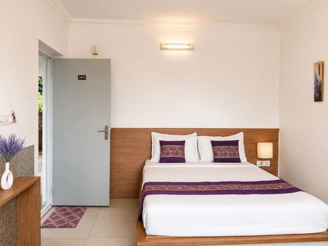 GNM Lavender Villa – 3 BHK Private Falls View Villa in Coonoor — photo 13