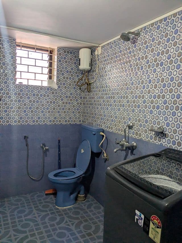 Shivakrupa Guest House Prime Location + Parking  — photo 10