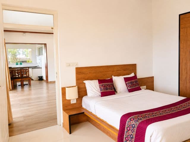 GNM Rose Villa – 2 BHK Private Hill View Villa in Coonoor — photo 16