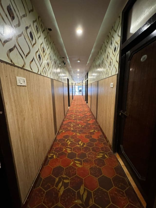 Hotel Trishul — photo 16