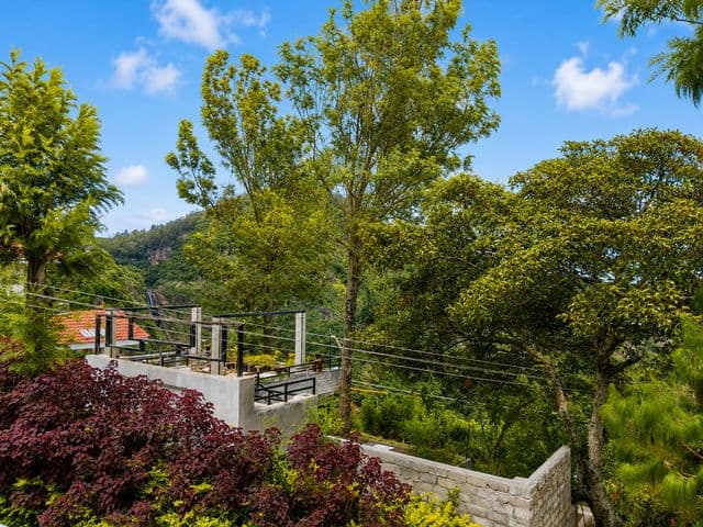 GNM Rose Villa – 2 BHK Private Hill View Villa in Coonoor — photo 19