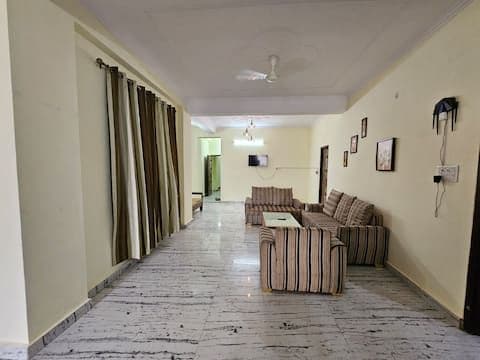 6 BHK in Krishna Nagar Lucknow — photo 7