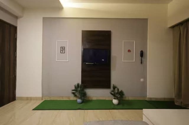 Morpankh Kutir elegant Krishna peacock themed have — photo 5