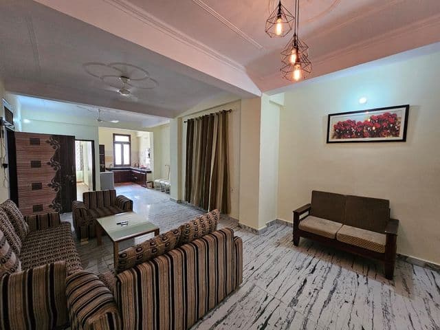 3 BHK in Krishna Nagar Lucknow  — photo 3