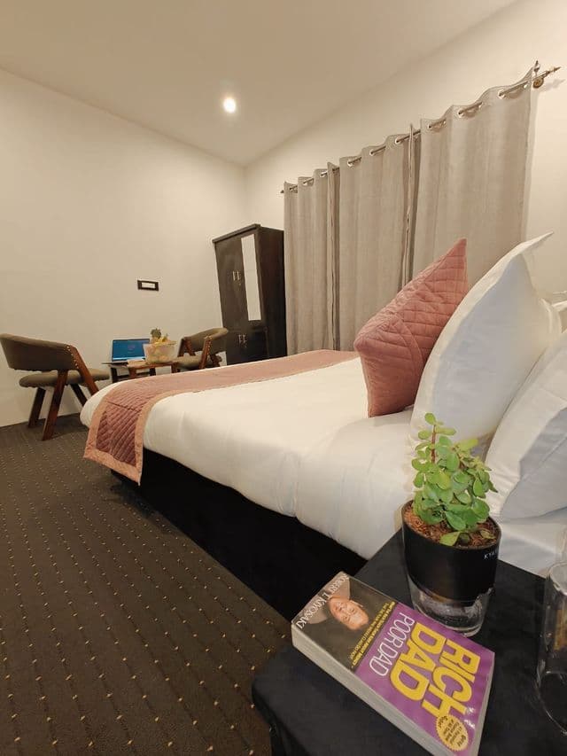 Deluxe room — photo 10