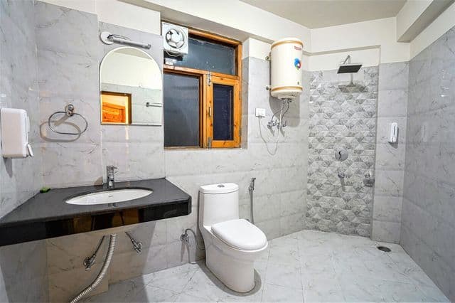 Juniper New House(4BHK) — photo 36