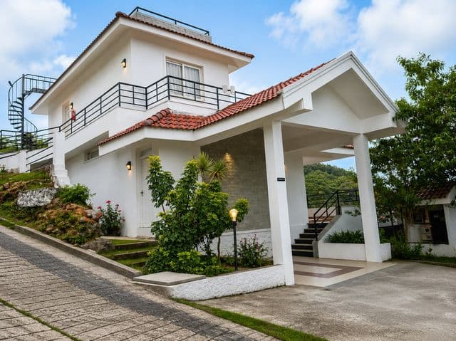 GNM Lotus Suite with Private Balcony in Coonoor — photo 3