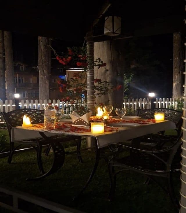 Shaw Inn by Stay Pattern - Gulmarg — photo 12