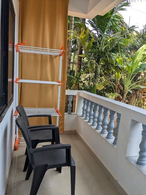 Shivakrupa Guest House Prime Location + Parking  — photo 22