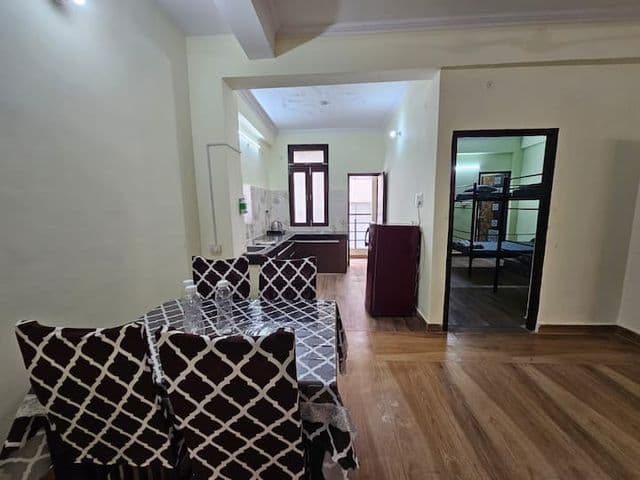 2 BHK in Krishna Nagar Lucknow  — photo 10