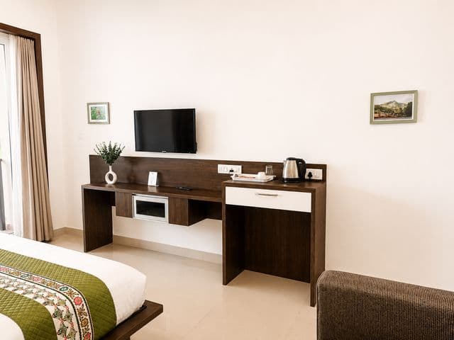 GNM Lilly Villa – 1 BHK with Private Balcony in Coonoor — photo 12