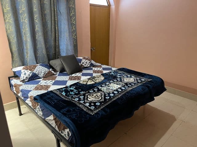 Peaceful luxury stay in a huge house.  — photo 13