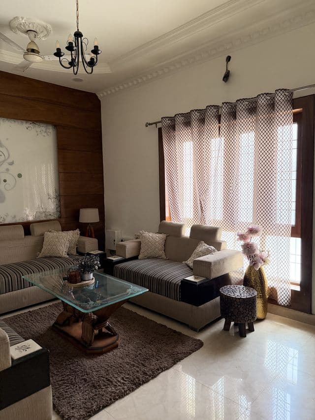 Peaceful luxury stay in a huge house.  — photo 1