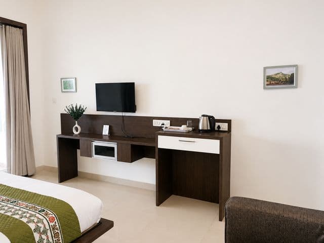 GNM Lilly Villa – 1 BHK with Private Balcony in Coonoor — photo 11