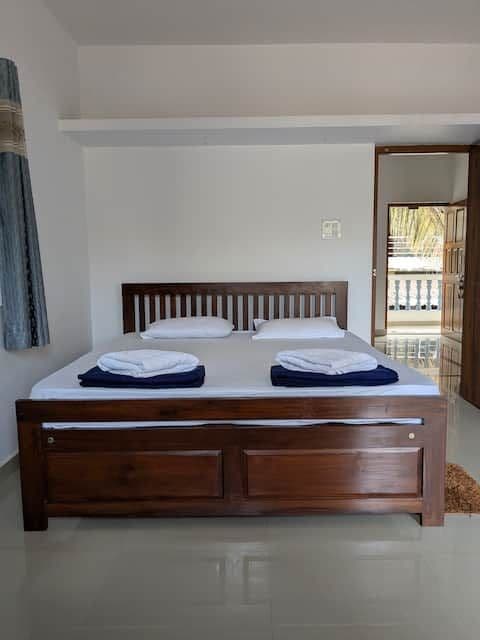 Shivkrupa Guest House 1BHK Near Beach + Parking  — photo 12